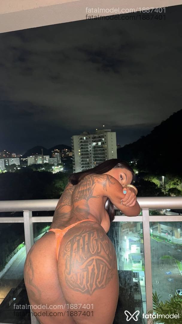 Acompanhante mulher trans morena (o) de olhos castanhos - Lindinhatiz