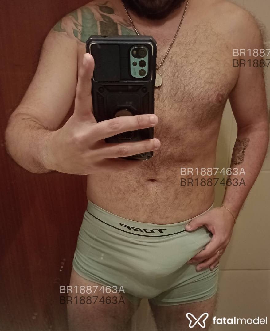 Acompanhante homem com cabelo castanho de olhos castanhos em Santa Maria - Alex VV