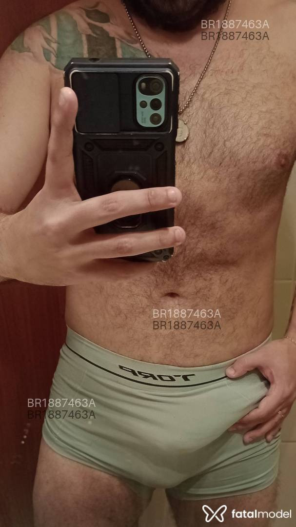 Acompanhante homem com cabelo castanho de olhos castanhos em Santa Maria - Alex VV