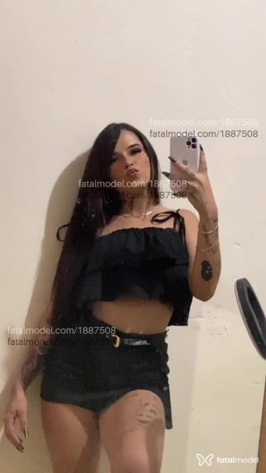 Acompanhante mulher ruiva (o) de olhos mel - Thaliak