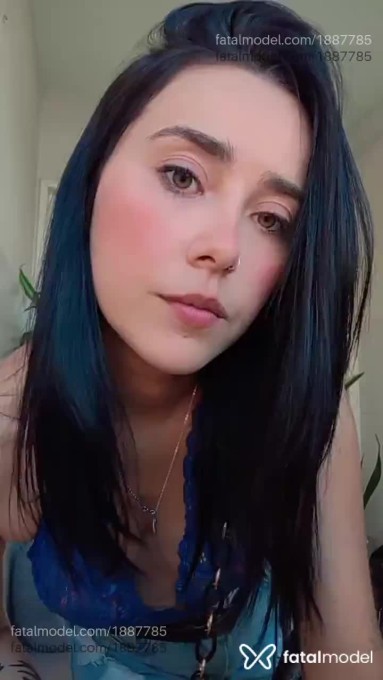 Acompanhante mulher morena (o) de olhos verdes - Mary Lisboa