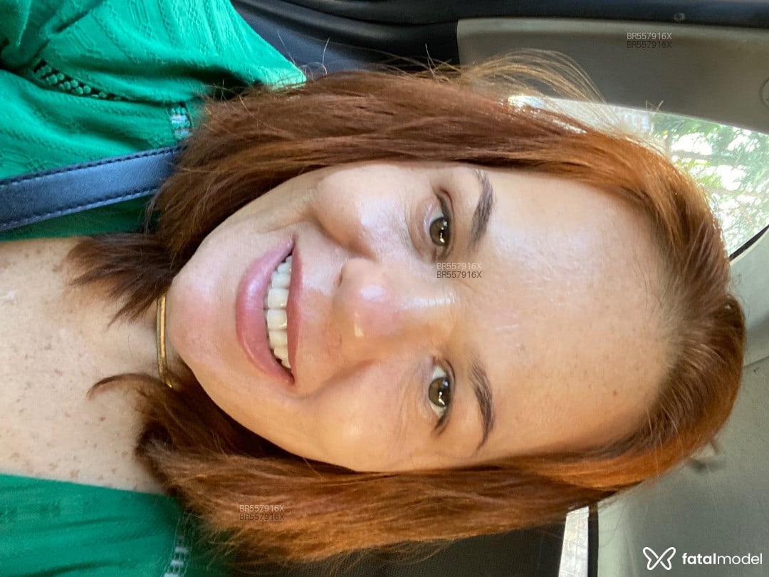 Acompanhante mulher ruiva (o) de olhos mel em Foz do Iguaçu - Andrea Ferraz