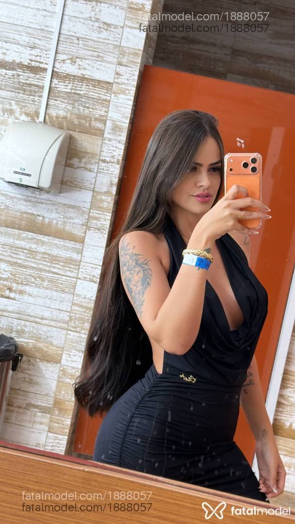 Acompanhante mulher morena (o) de olhos castanhos - Julia Sousa