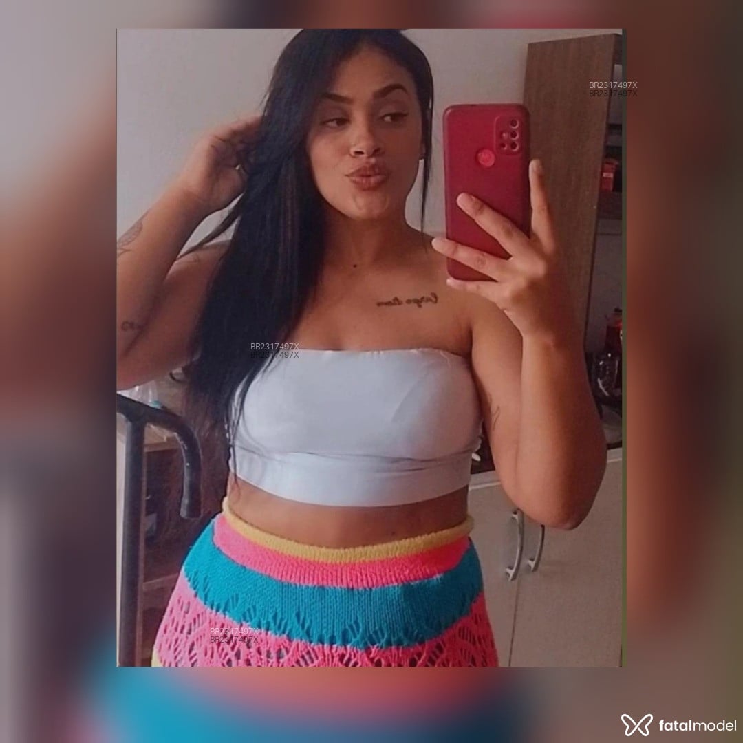 Acompanhante mulher morena (o) de olhos castanhos em Porto Alegre Acompanhante mulher morena (o) de olhos castanhos em Porto Alegre - Julia Duarte