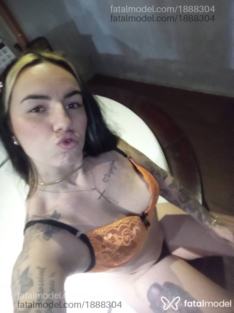 Acompanhante mulher com cabelo castanho de olhos castanhos em Canoas - Amanda Ribeiro