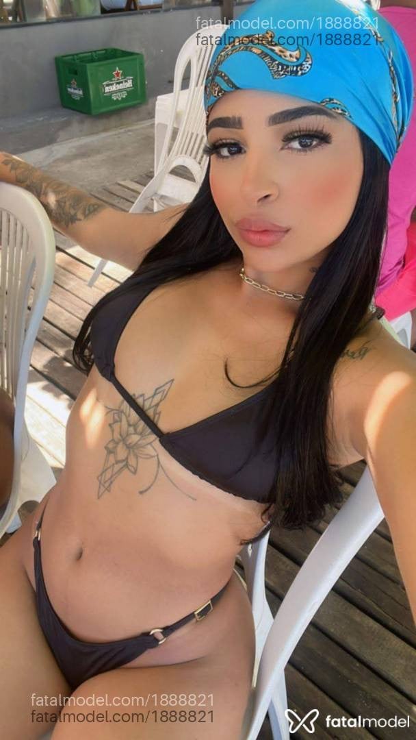 Acompanhante mulher morena (o) de olhos pretos em Ibirité - Gaby Martins