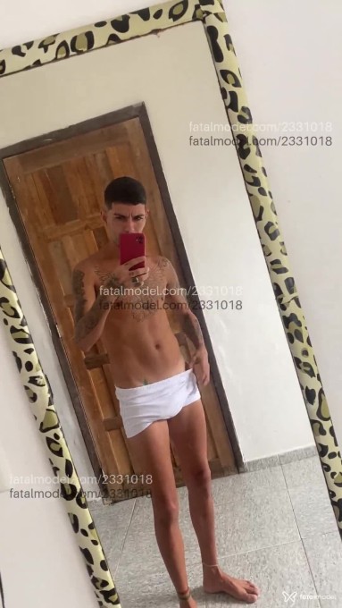 Acompanhante homem morena (o) de olhos castanhos em Rio de Janeiro - Bruno