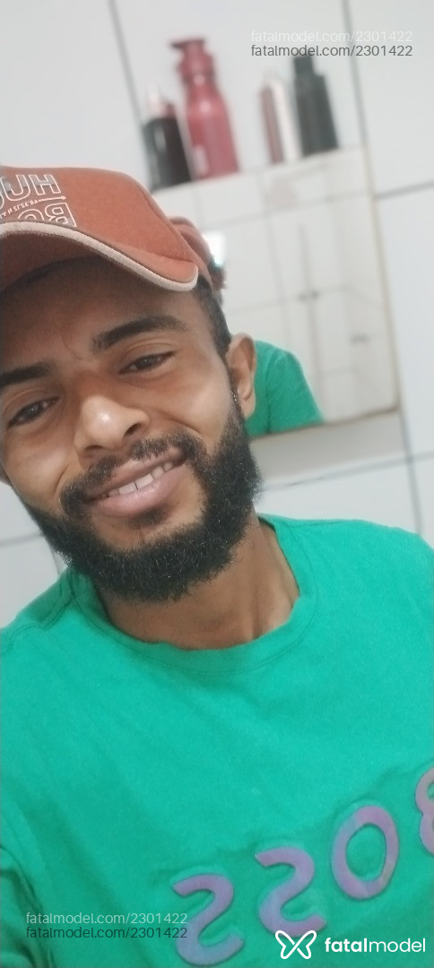 Acompanhante homem morena (o) de olhos pretos - Roberth Viannh Acompanhante homem morena (o) de olhos pretos - Roberth Viannh