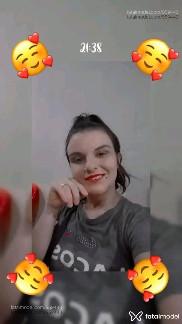 Acompanhante mulher ruiva (o) de olhos castanhos em Paranaguá Acompanhante mulher ruiva (o) de olhos castanhos em Paranaguá - Paloma Santos