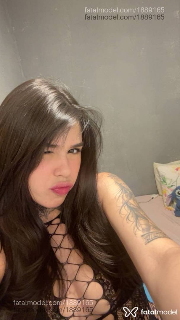 Acompanhante mulher morena (o) de olhos castanhos - Malu