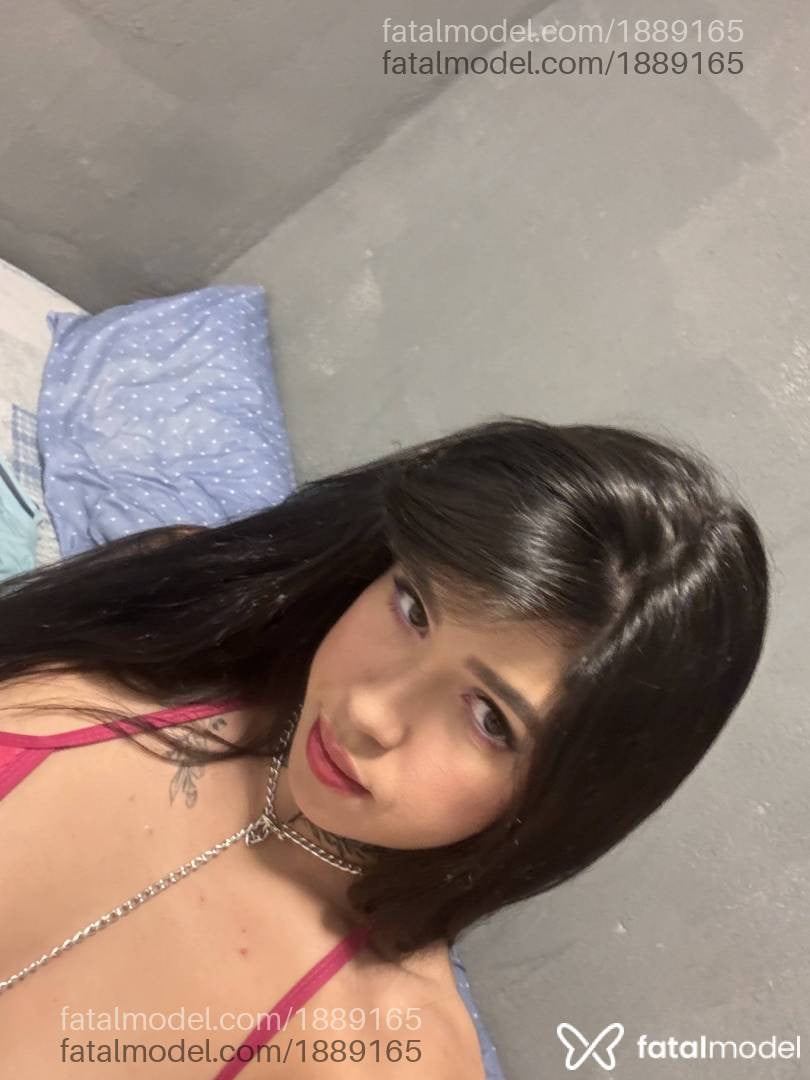 Acompanhante mulher morena (o) de olhos castanhos - Malu