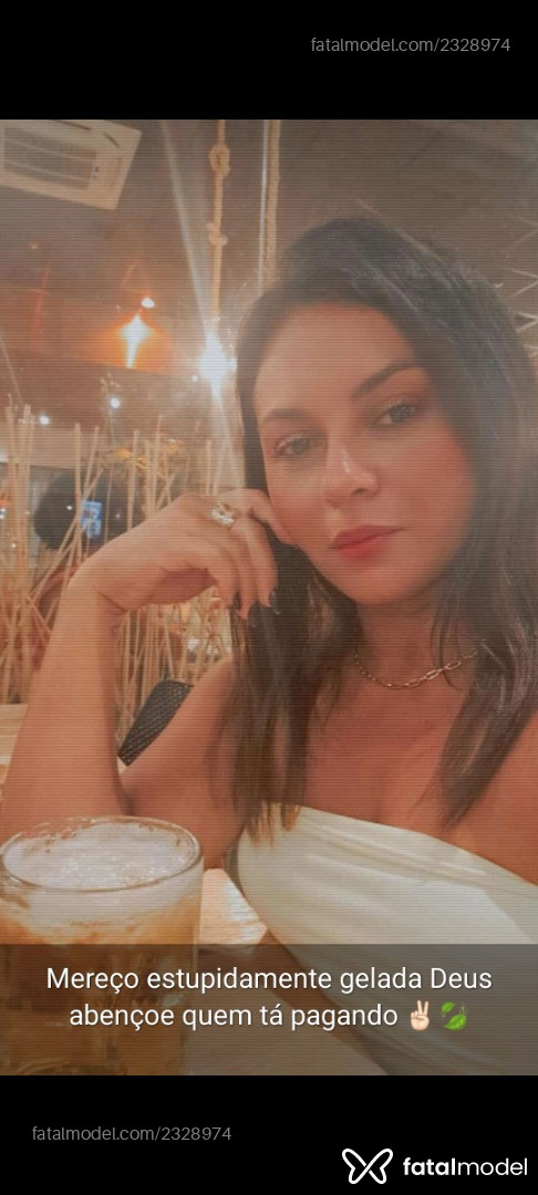 Acompanhante mulher morena (o) de olhos pretos em Rio de Janeiro - Larissa