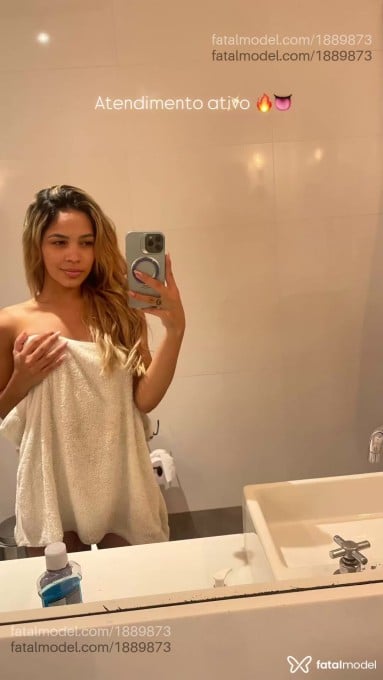 Acompanhante mulher loira (o) de olhos pretos em Rio de Janeiro - Larissa