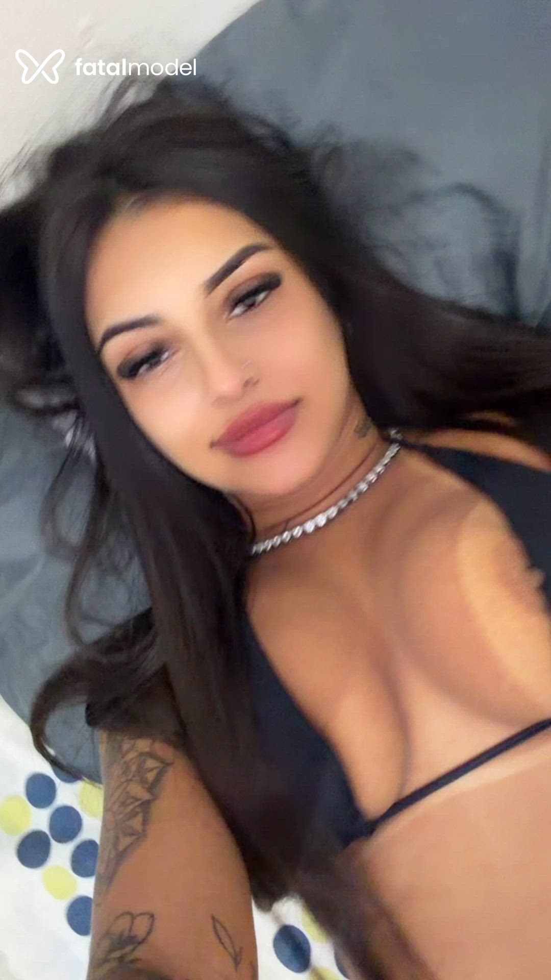 Acompanhante mulher com cabelo castanho de olhos castanhos - Lunna Maria