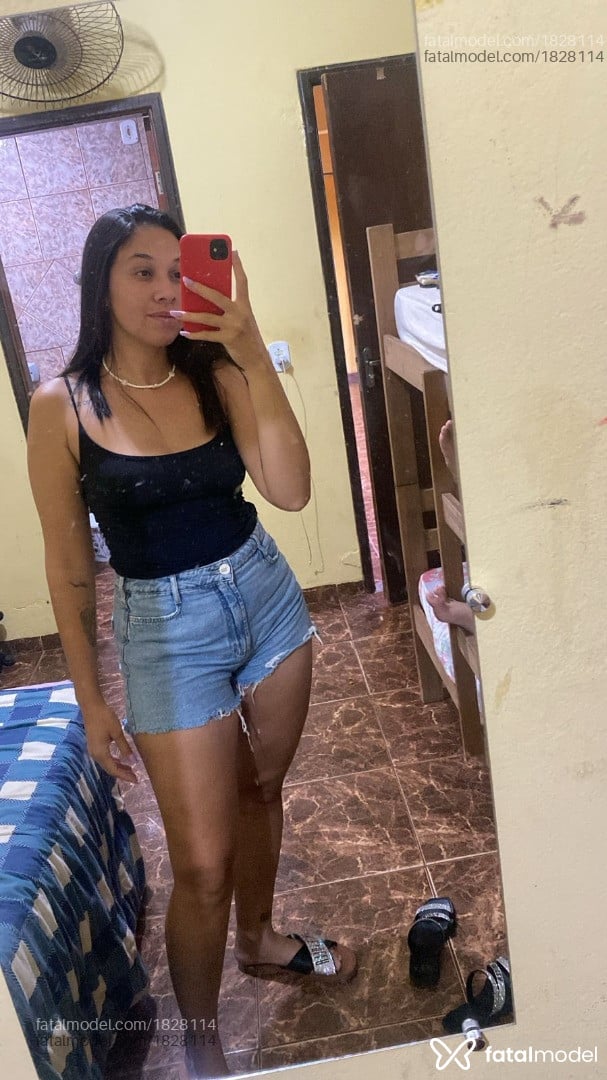 Acompanhante mulher morena (o) de olhos castanhos em Nova Andradina Acompanhante mulher morena (o) de olhos castanhos em Nova Andradina - Geovana