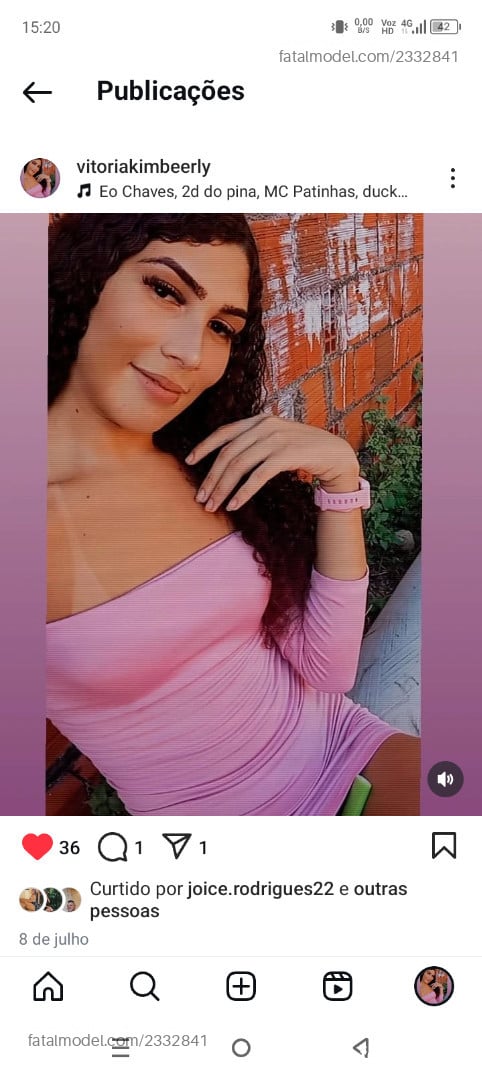 Acompanhante mulher trans com cabelo castanho de olhos castanhos em Aquiraz - Vitorinhaa