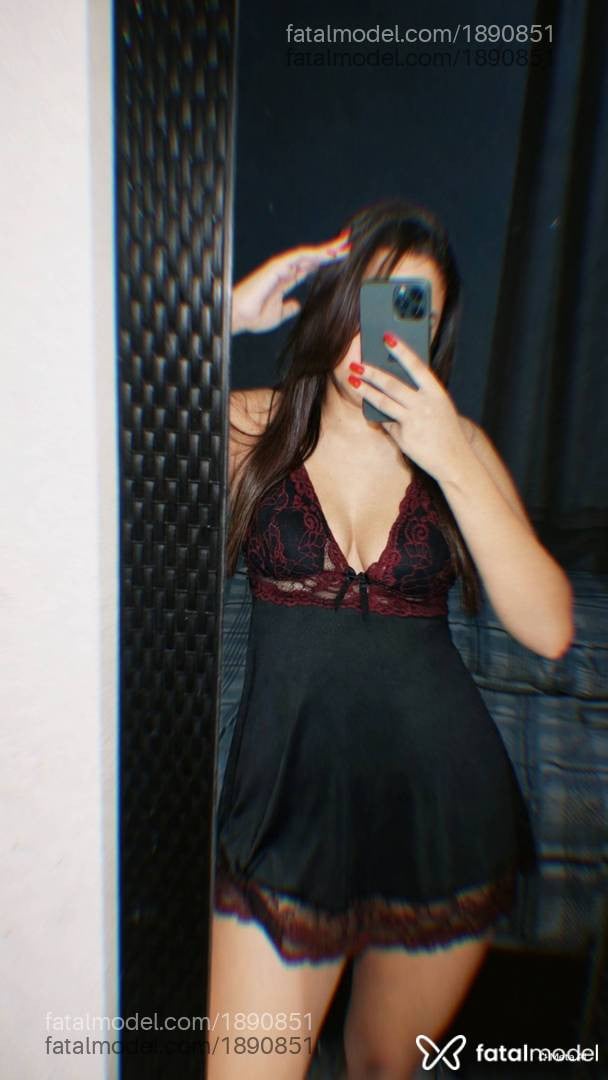 Acompanhante mulher com cabelo castanho de olhos pretos - Gaby