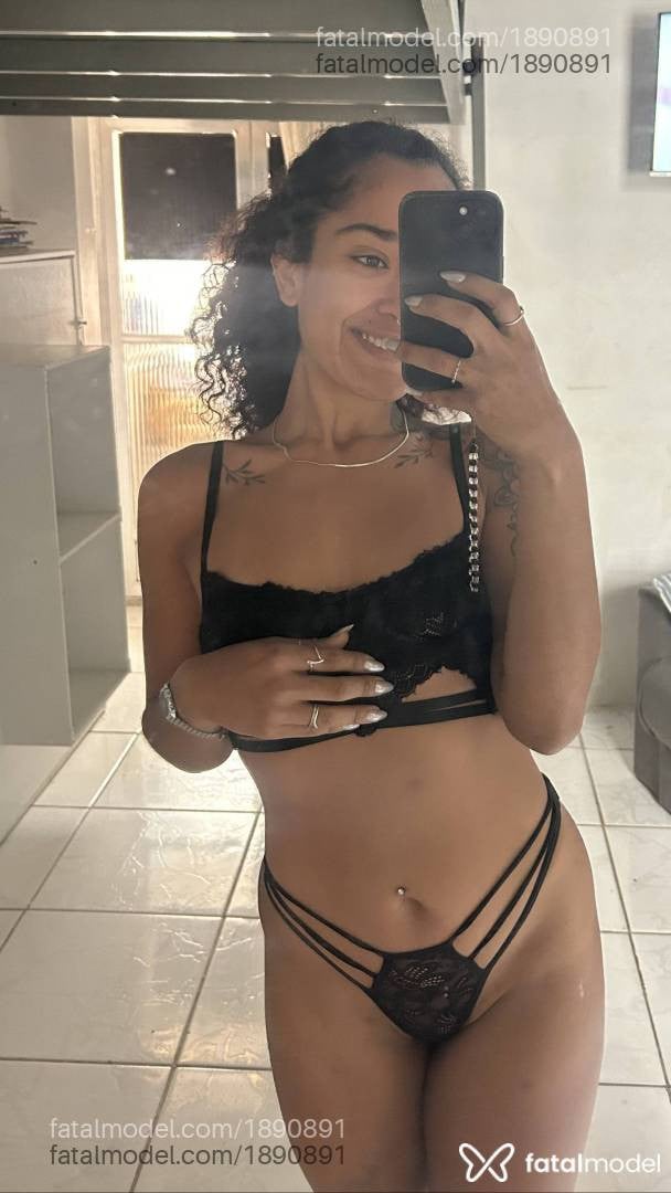 Acompanhante mulher morena (o) de olhos castanhos em Rio de Janeiro - Jeniffer