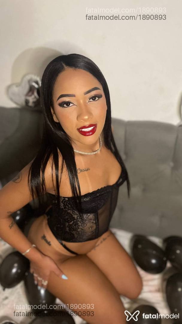 Acompanhante mulher morena (o) de olhos pretos em Balneário Camboriú - Brenda