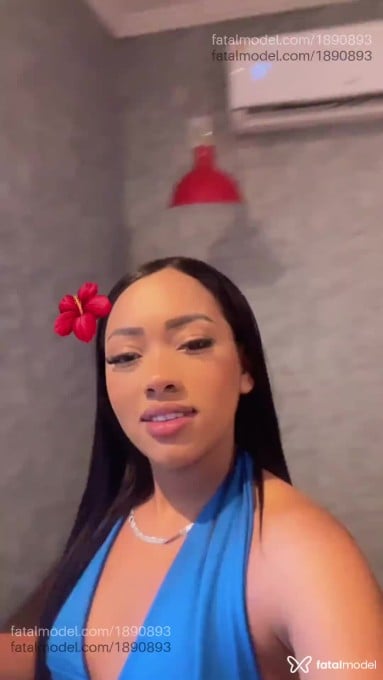 Acompanhante mulher morena (o) de olhos pretos em Balneário Camboriú - Brenda