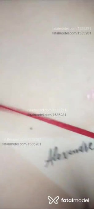Acompanhante homem morena (o) de olhos castanhos em Manhuaçu Acompanhante homem morena (o) de olhos castanhos em Manhuaçu - Napolitano