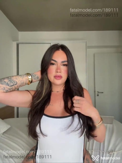 Acompanhante travesti morena (o) de olhos castanhos em Vitória - Nicole Donneli