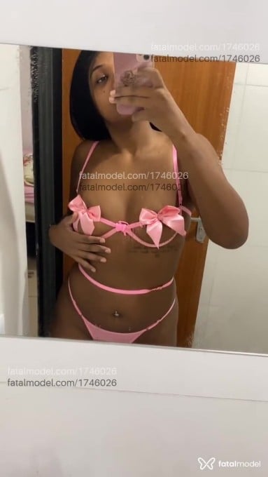 Acompanhante mulher morena (o) de olhos castanhos em Brasília - Geovana