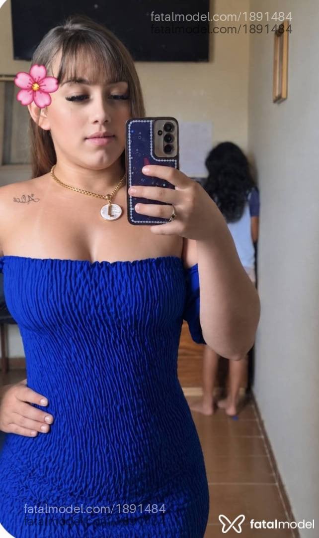 Acompanhante mulher loira (o) de olhos mel - Mirela