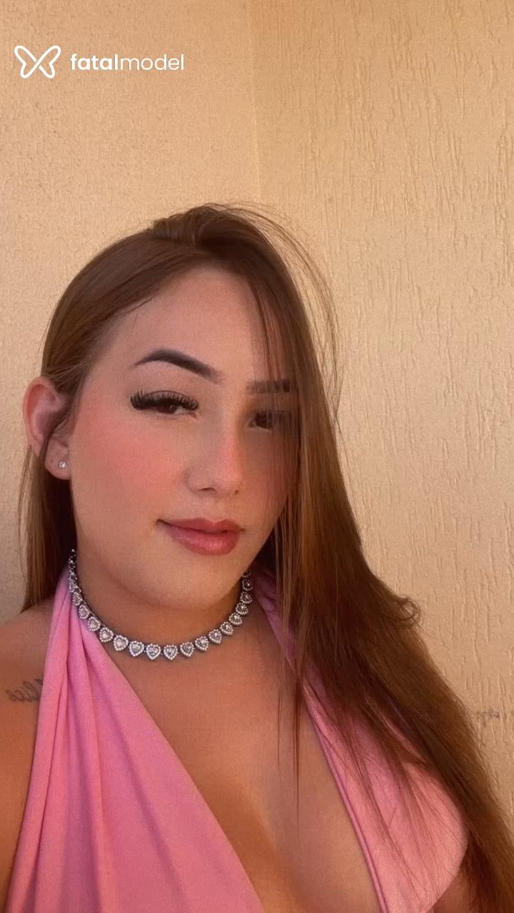 Acompanhante mulher loira (o) de olhos mel - Mirela