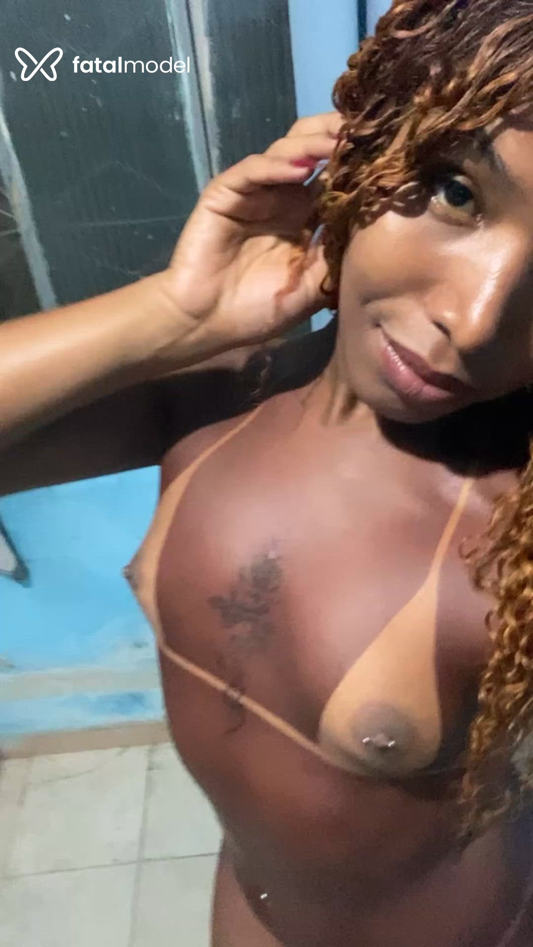 Acompanhante mulher trans ruiva (o) de olhos castanhos - Mayane Fernandes Acompanhante mulher trans ruiva (o) de olhos castanhos - Mayane Fernandes
