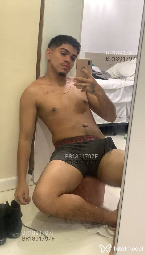 Acompanhante homem ruiva (o) de olhos castanhos em Rio de Janeiro Acompanhante homem ruiva (o) de olhos castanhos em Rio de Janeiro - Anjelux