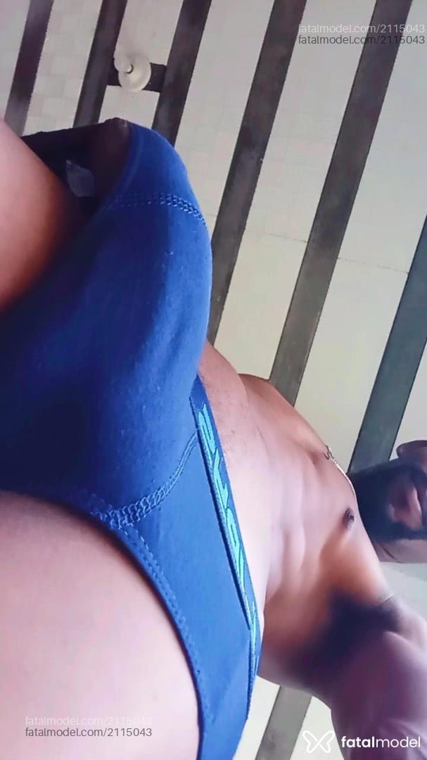 Acompanhante homem morena (o) de olhos mel em Rio de Janeiro - Adãoboy