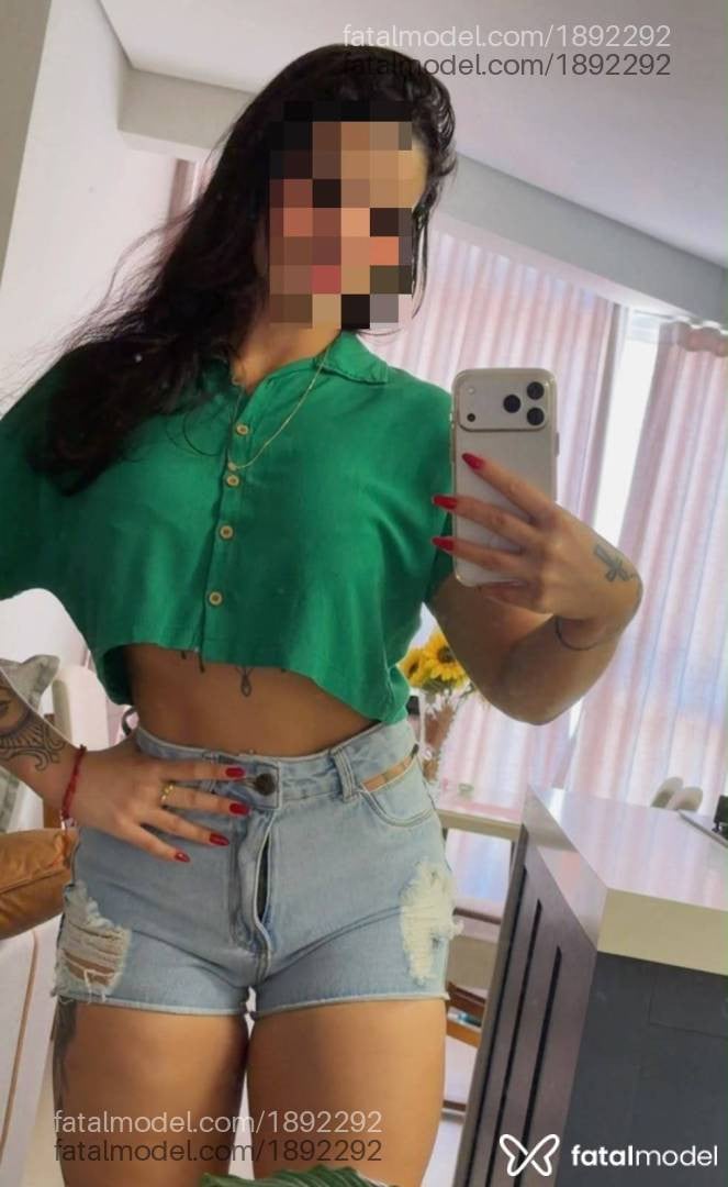 Acompanhante mulher morena (o) de olhos castanhos - Camila Viana