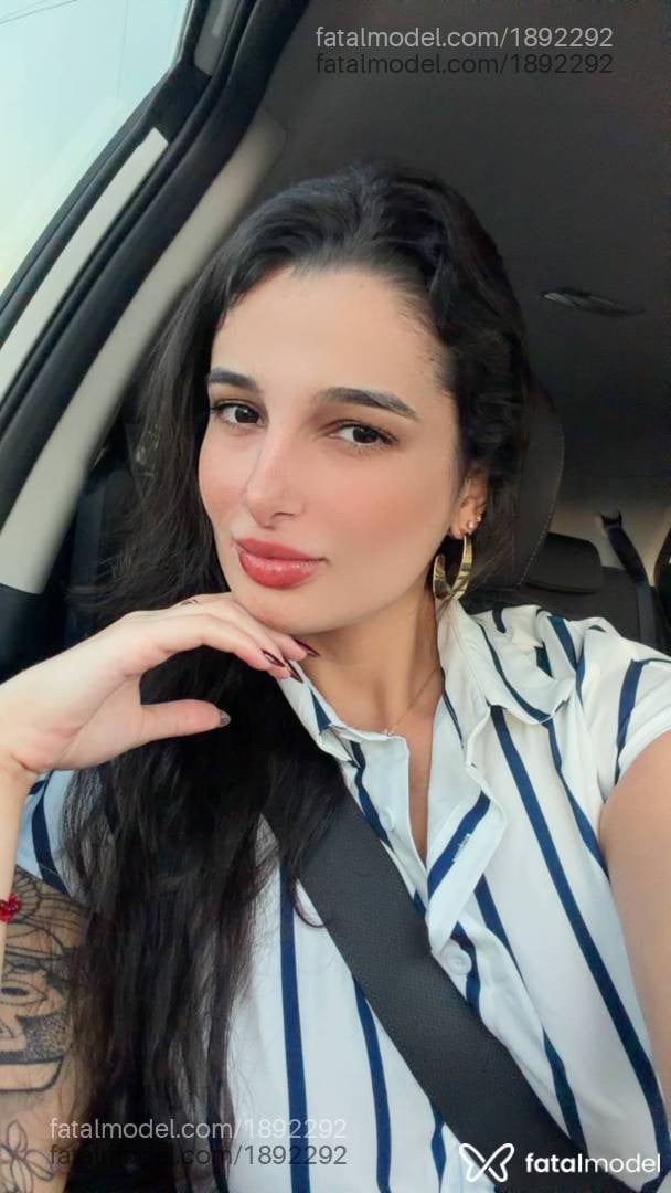 Acompanhante mulher morena (o) de olhos castanhos - Camila Viana