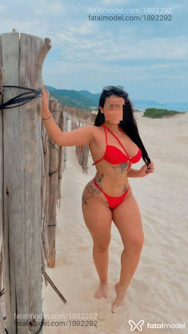 Acompanhante mulher morena (o) de olhos castanhos - Camila Viana