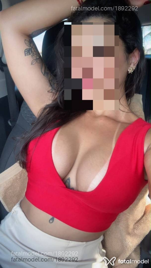 Acompanhante mulher morena (o) de olhos castanhos - Camila Viana