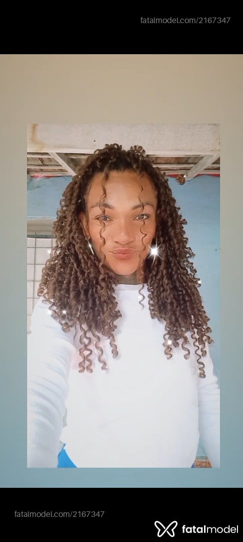 Acompanhante mulher trans ruiva (o) de olhos castanhos em Votuporanga - Stherzinha