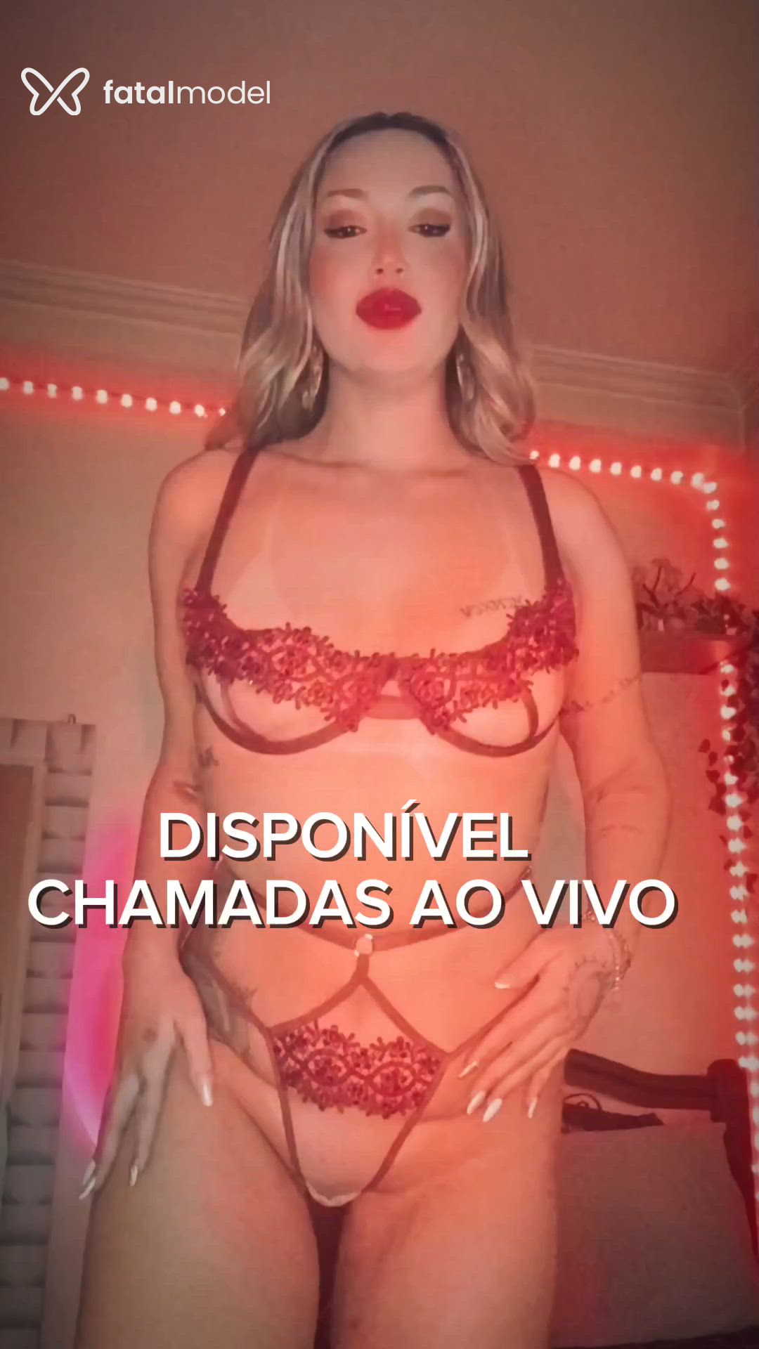 Acompanhante mulher loira (o) de olhos castanhos - Alice Queentrix Acompanhante mulher loira (o) de olhos castanhos - Alice Queentrix