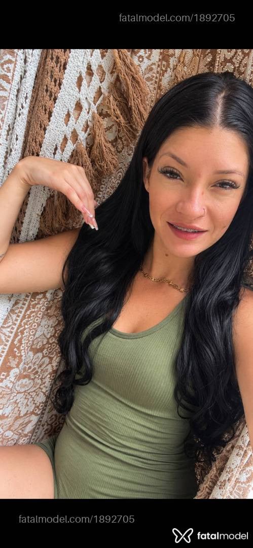 Acompanhante mulher com cabelo castanho de olhos castanhos - Sofia Santos