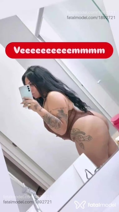 Acompanhante mulher morena (o) de olhos castanhos em Virtual Acompanhante mulher morena (o) de olhos castanhos em Virtual - Bia Bbwgravida
