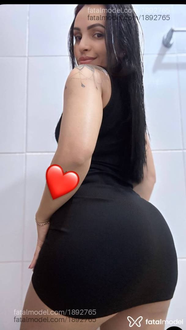 Acompanhante mulher morena (o) de olhos pretos - Rafaela