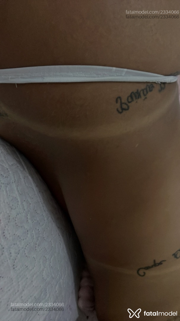 Acompanhante mulher trans morena (o) de olhos castanhos - Vivianny