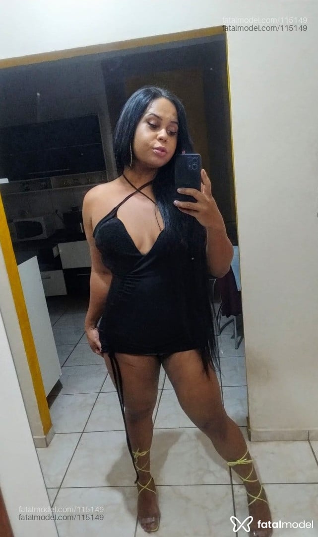 Acompanhante mulher trans morena (o) de olhos castanhos em Florianópolis - Bruna Mel