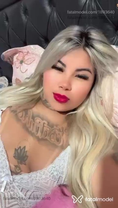 Acompanhante mulher loira (o) de olhos pretos em Porto Velho Acompanhante mulher loira (o) de olhos pretos em Porto Velho - Nifetinhapvh