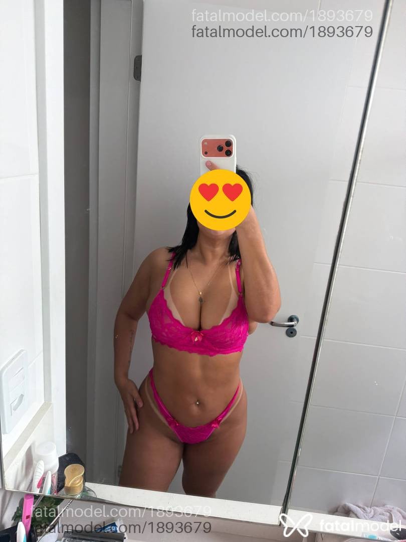 Acompanhante mulher morena (o) de olhos castanhos - Karol Mendes