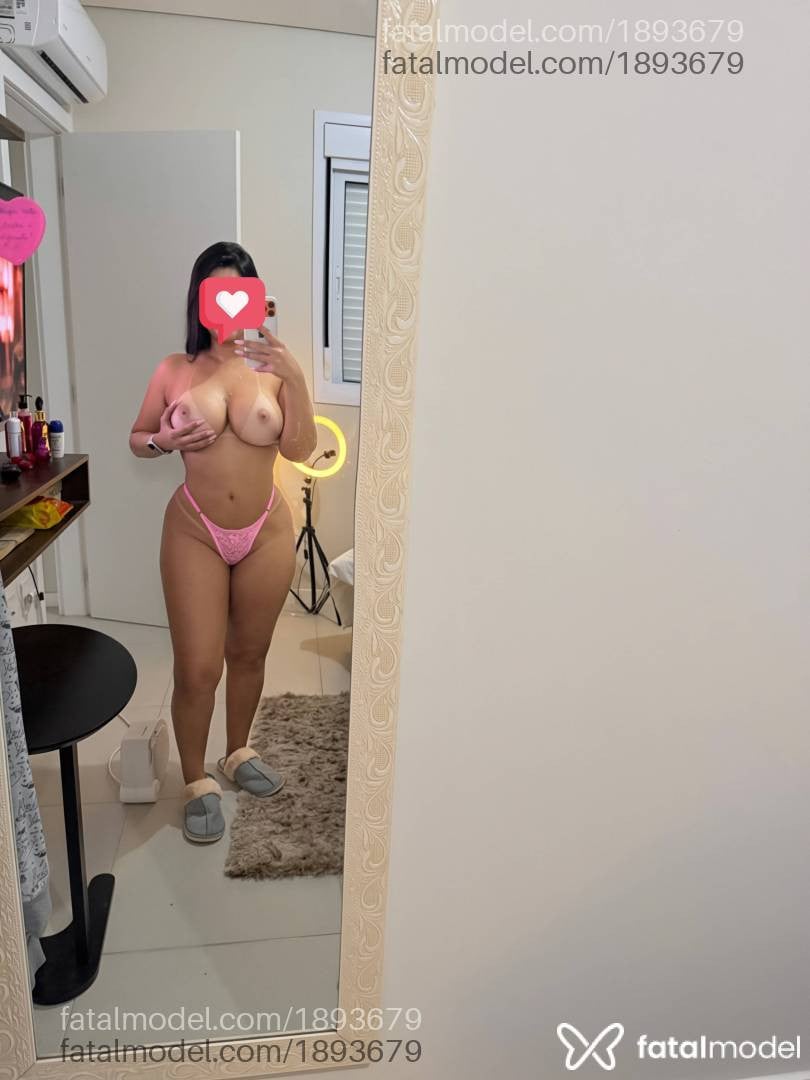 Acompanhante mulher morena (o) de olhos castanhos - Karol Mendes