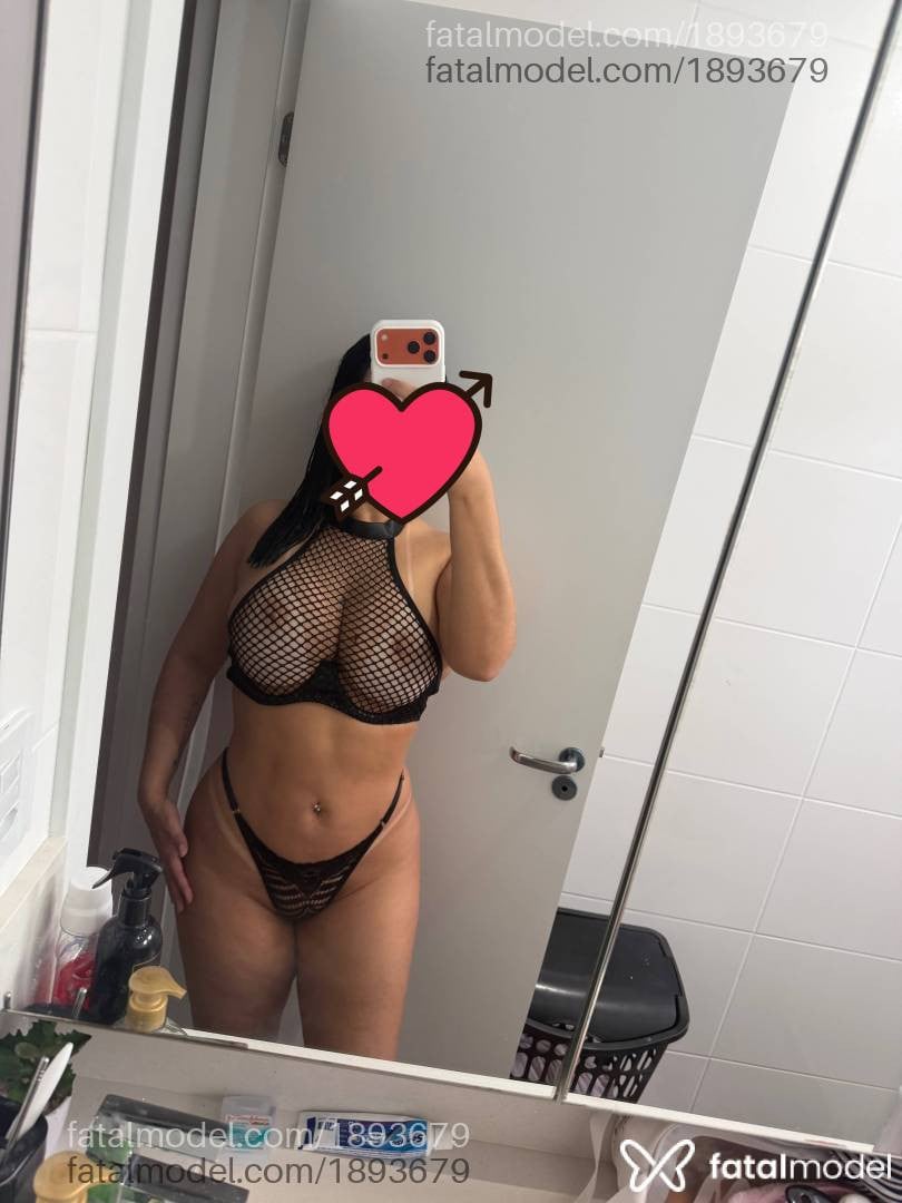 Acompanhante mulher morena (o) de olhos castanhos - Karol Mendes