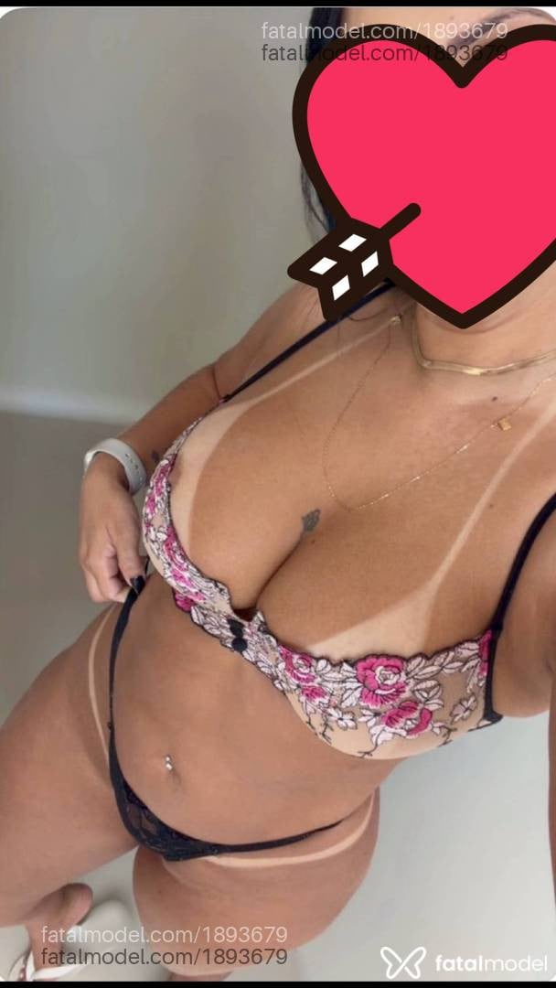 Acompanhante mulher morena (o) de olhos castanhos em Tubarão - Karol Mendes