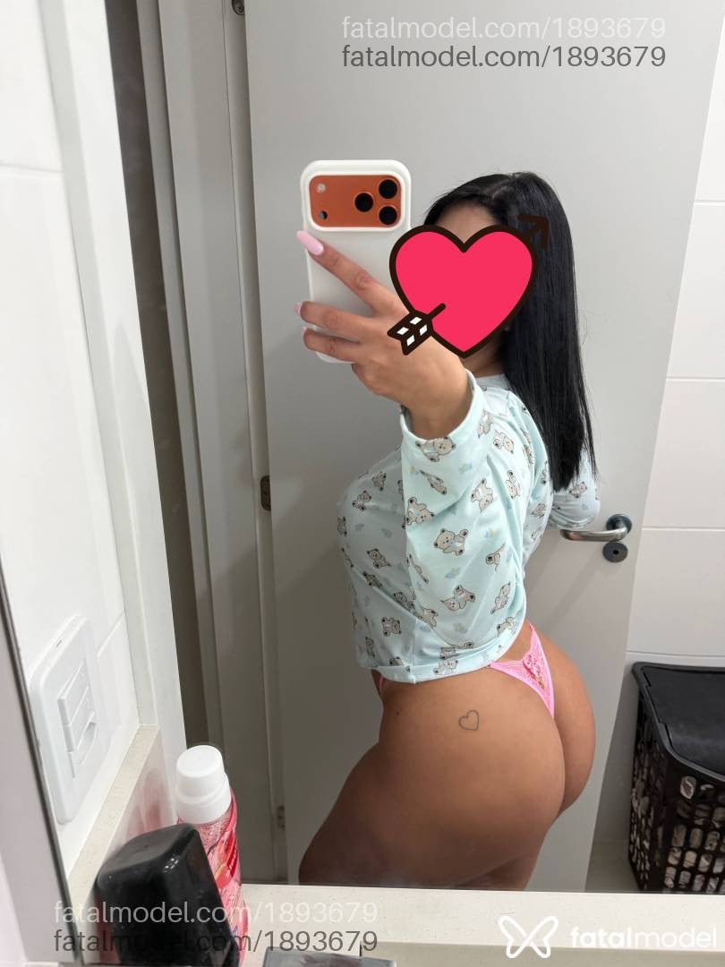 Acompanhante mulher morena (o) de olhos castanhos em Tubarão - Karol Mendes