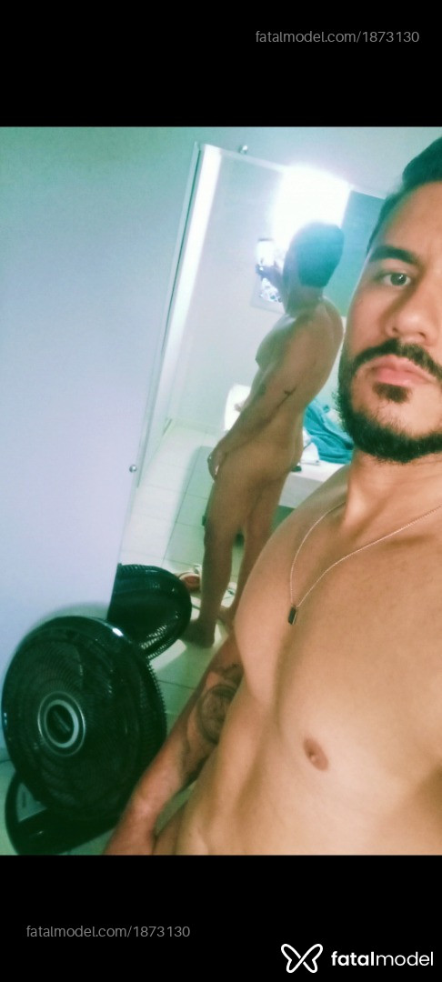 Acompanhante homem morena (o) de olhos castanhos em Goiânia - Gustavo